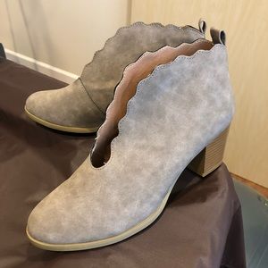 Scalloped edge beige booties